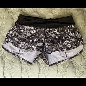 Lululemon Seawheeze 2017 Speed Shorts Size 4